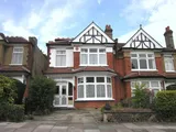 WINCHMORE HILL, N21.