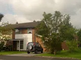 HARWOOD - HAWKSTONE CLOSE. 4 / 3 BEDROOM EXTENDED SEMI DET, LARGE KITCHEN, GOOD GARDENS, CUL DE SAC