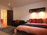 Extra Large Plus (25m2 Average), Bristol, BS2 8AU