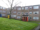 GREAT PRICE... offers also Garage En Block, SERIOUS OFFERS CONSIDERED - Offered with NO UPWARD CHAIN