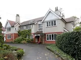 Harrop Road, Hale