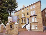 Grange Park, Ealing