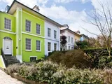 Heathfield Terrace, Chiswick