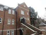 Harestone Valley Road, Caterham
