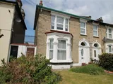 Guide Price £300,000 - £325,000